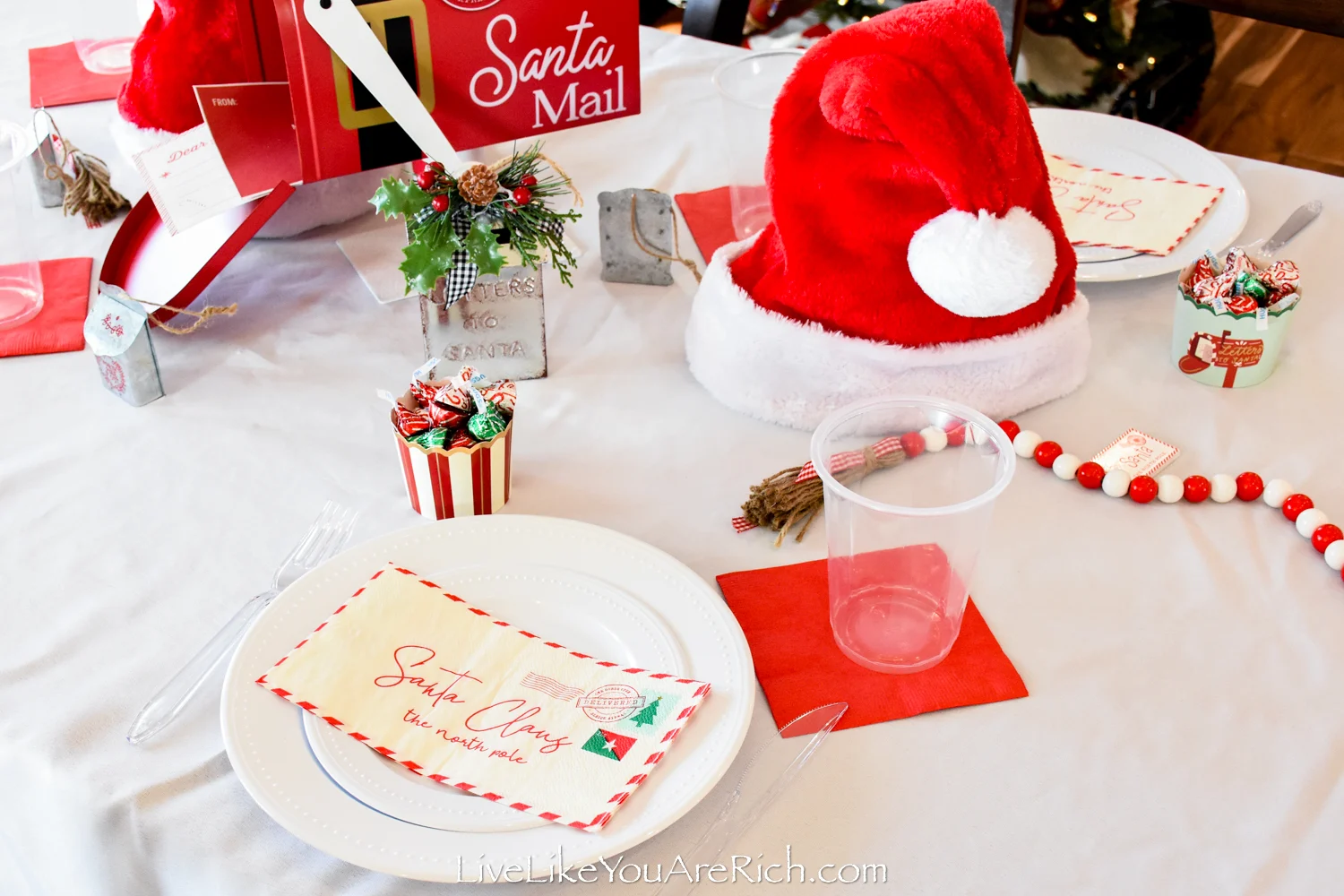 Christmas Tablescape: Letters to Santa
