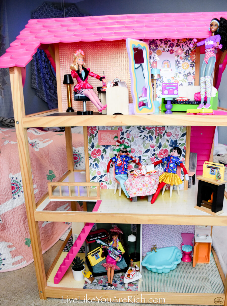 Elf on the Shelf: Rewind 80's Dollhouse - Live Like You Are Rich