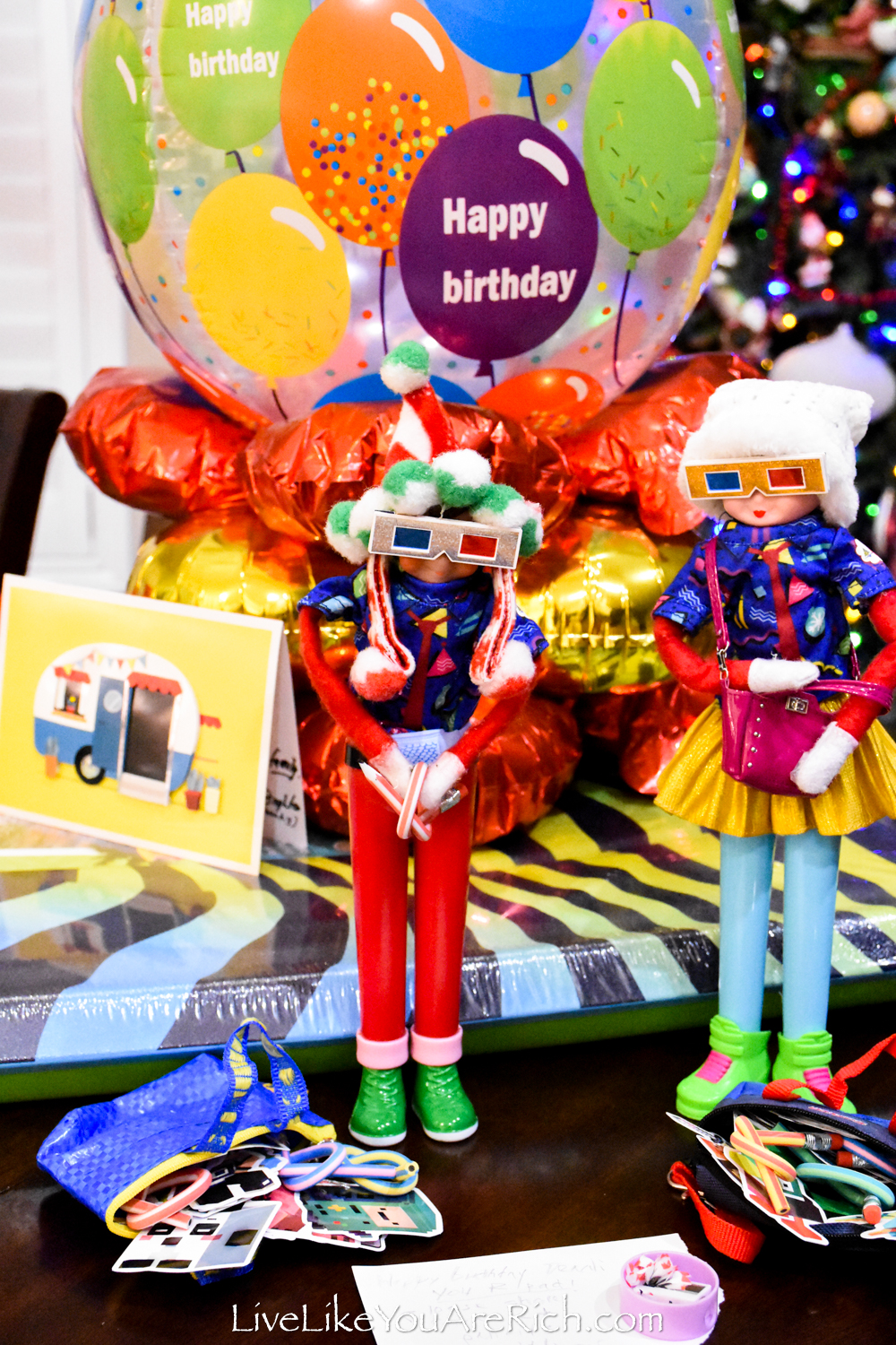 Elf on the Shelf: An Electric Birthday