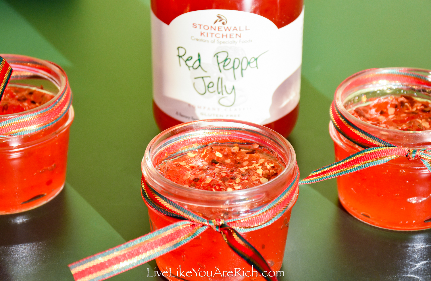 Neighbor Christmas Gift: Red Pepper Jelly