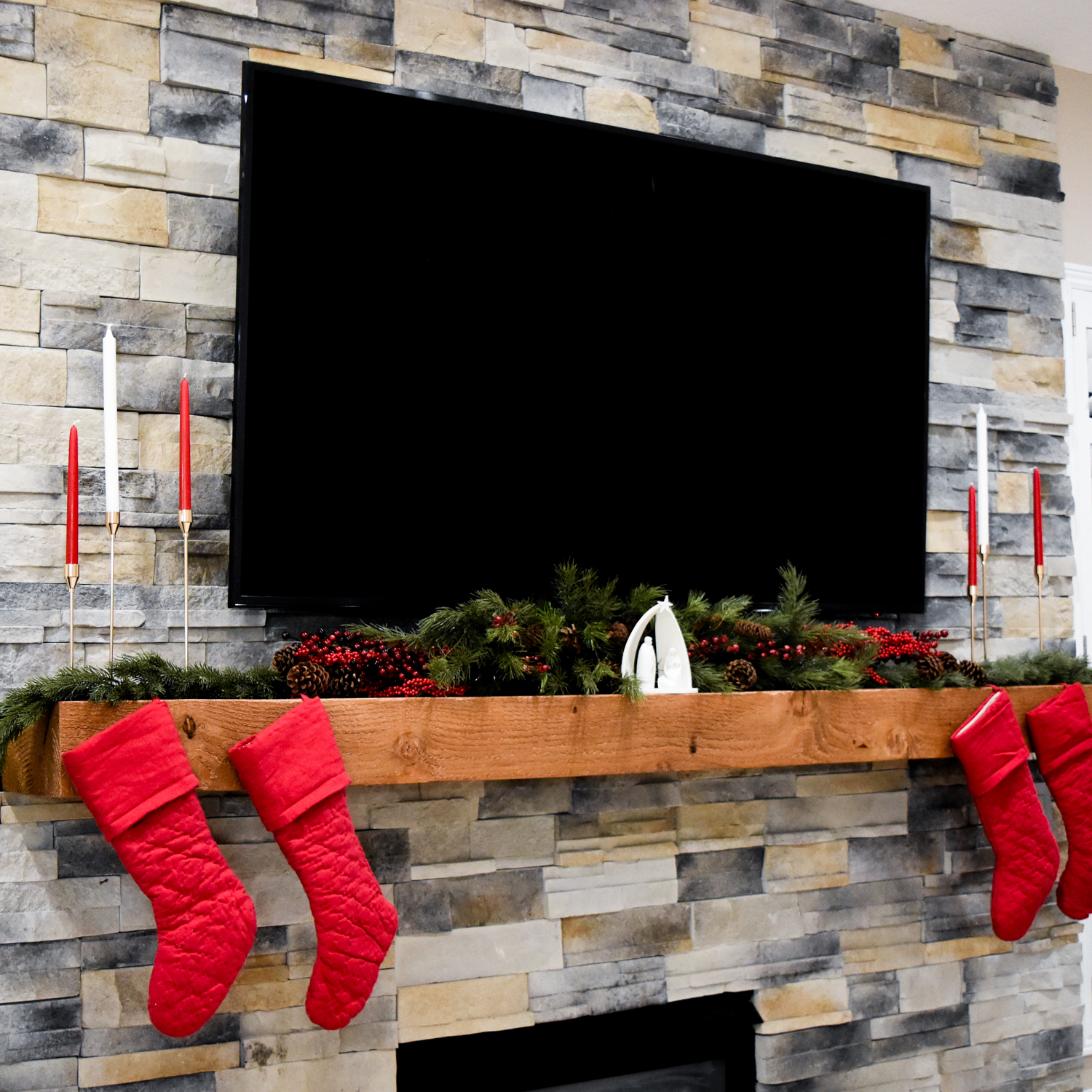 Simple Nativity Christmas Mantel – Live Like You Are Rich