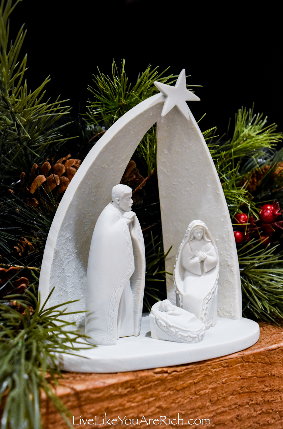 Simple Nativity Christmas Mantel