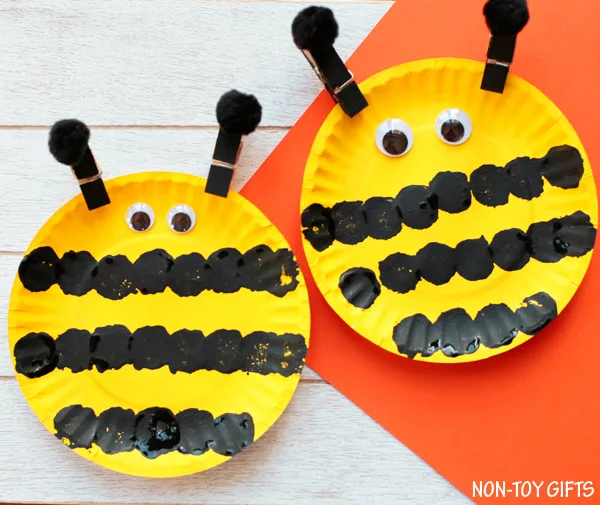 Paper Plate Bee