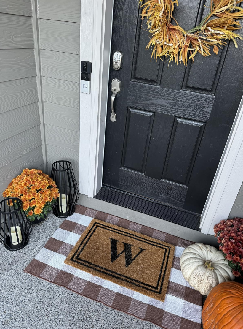 Simple "W" doormat