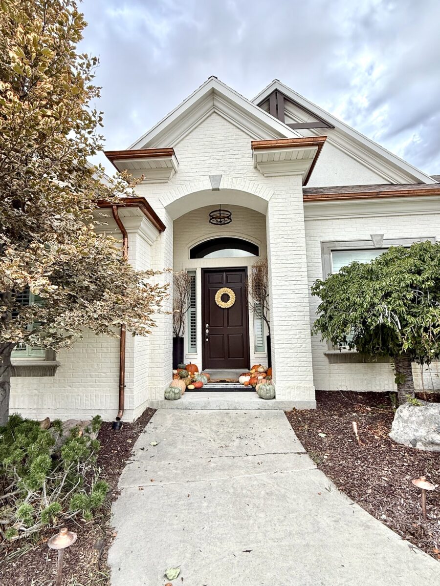 Halloween Pumpkin Porch