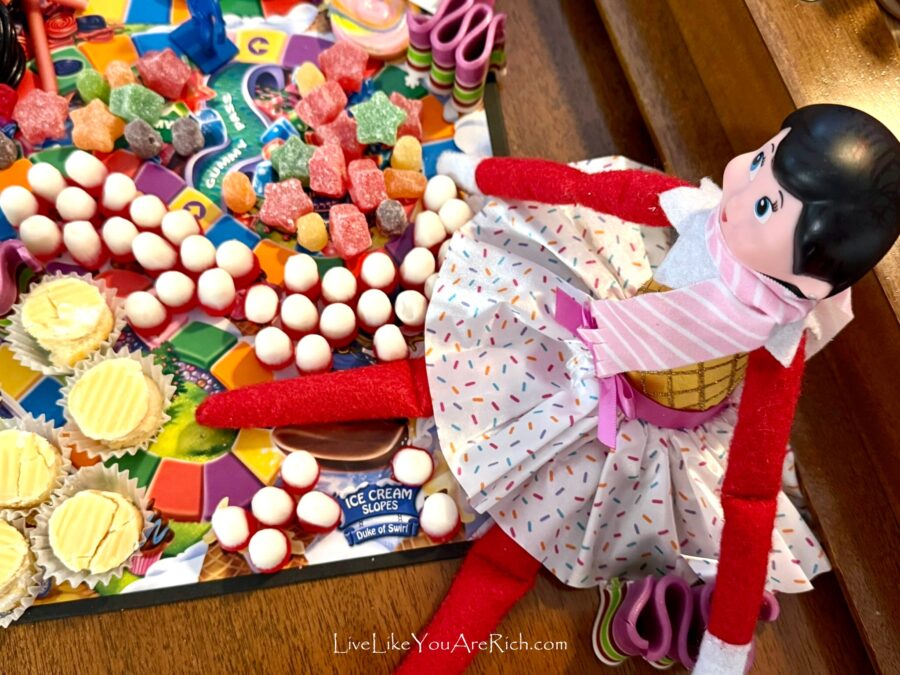 Elf on the Shelf: Candy Land