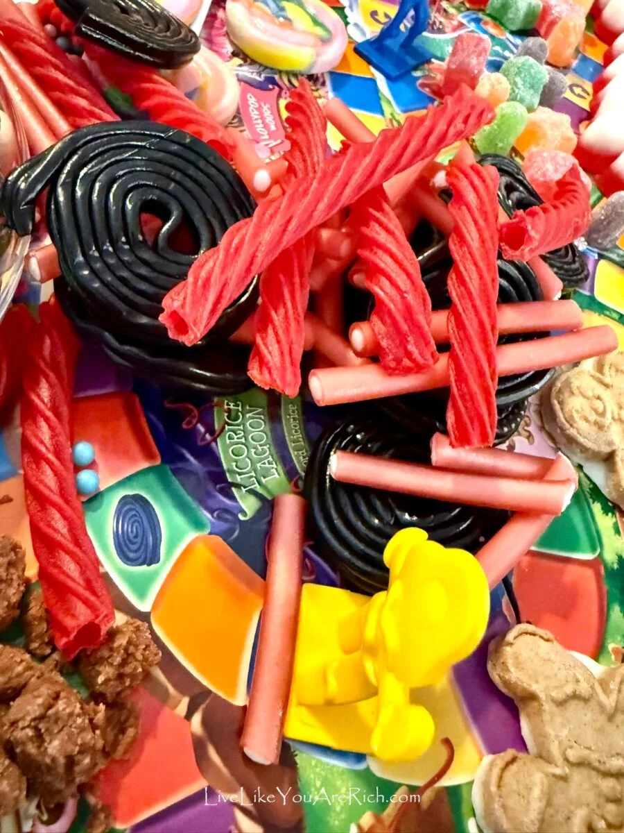 Elf on the Shelf: Candy Land