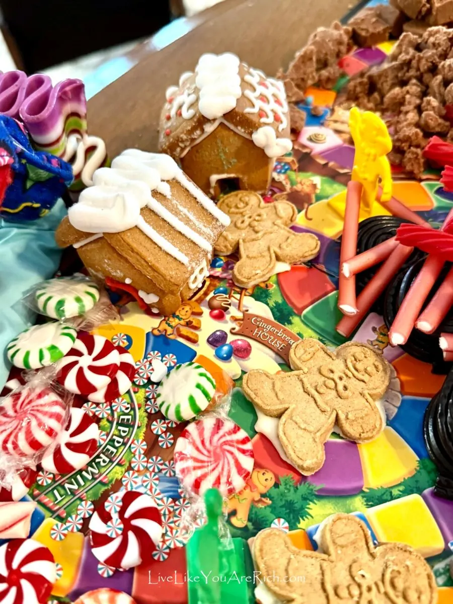 Elf on the Shelf: Candy Land