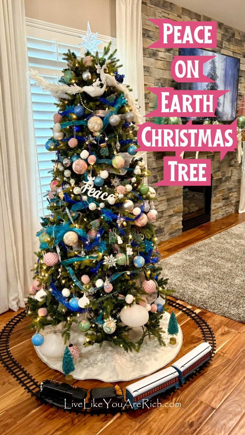 Peace on Earth Christmas Tree