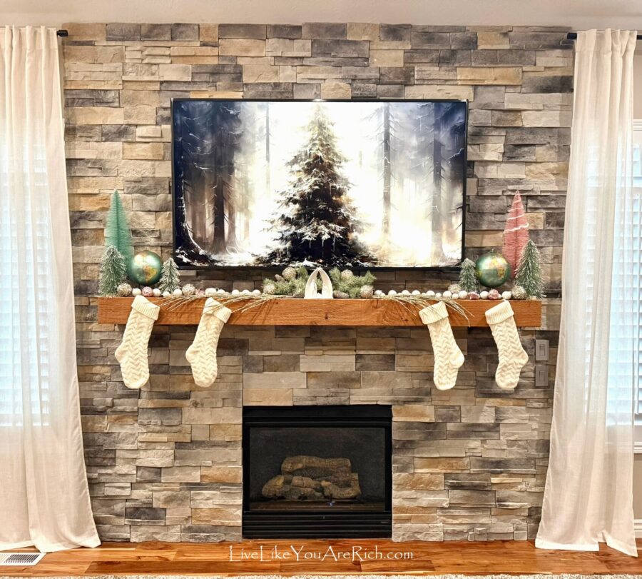 Peace on Earth Mantel