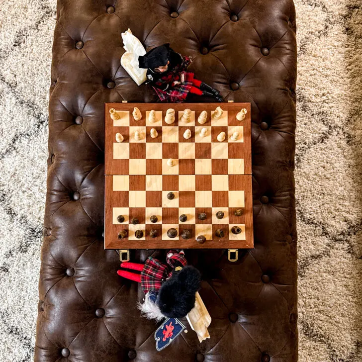 Elf on the Shelf: Chess