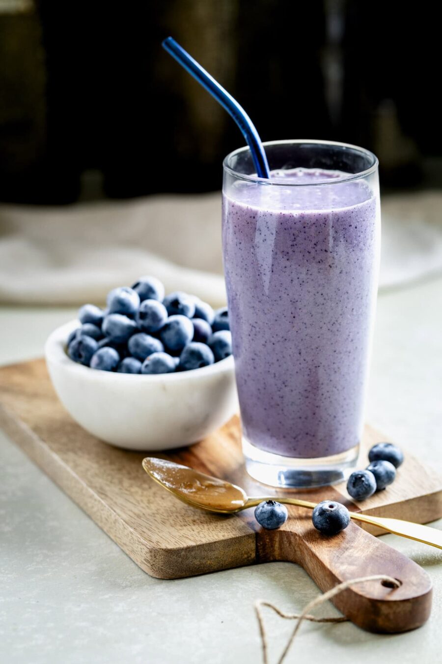 Blueberry Peanut Butter Smoothie
