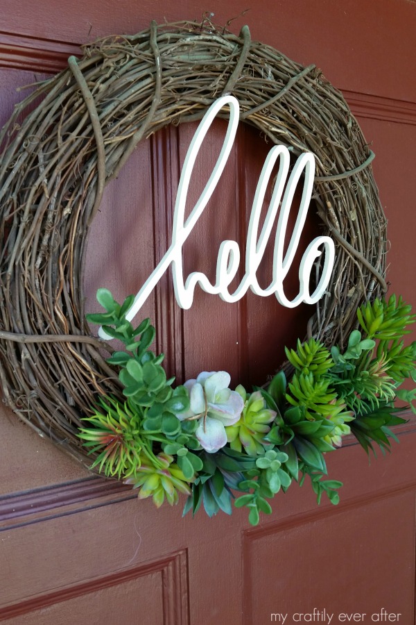 Hello Succulent Wreath