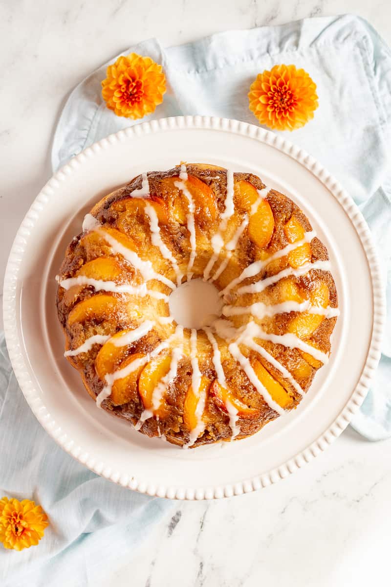 Easy Peach Cobbler Pound Cake Recipe