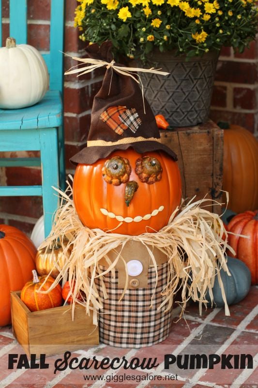 Fall Pumpkin Scarecrow