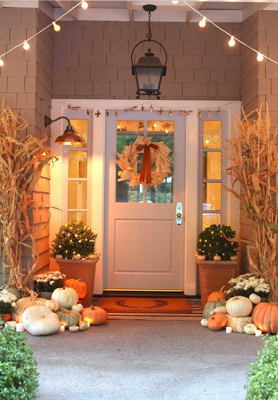 Neutral Fall Porch Decor