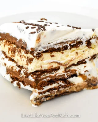 Treat yourself and make an amazing Snickers Ice Cream Cake! 🍰 Get the recipe to make it yourself and satisfy your sweet tooth cravings. 

Check out the link in bio. 🔗  https://livelikeyouarerich.com/snickers-ice-cream-cake/

snickersicecream #icecreamcake #icecreamcakes #icecreamcakepops #dessertideas #desserttime #sweettooth #sweettreats #icecreamlover #birthdaycakes #birthdaycake🎂 #birthdaycakeideas #chocolatecakes #chocolatecakerecipe #chocolatecakeandicecream #chocolatecakelover